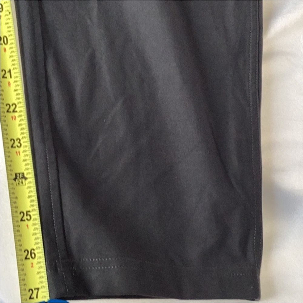 Lululemon pants - Picture 13 of 13